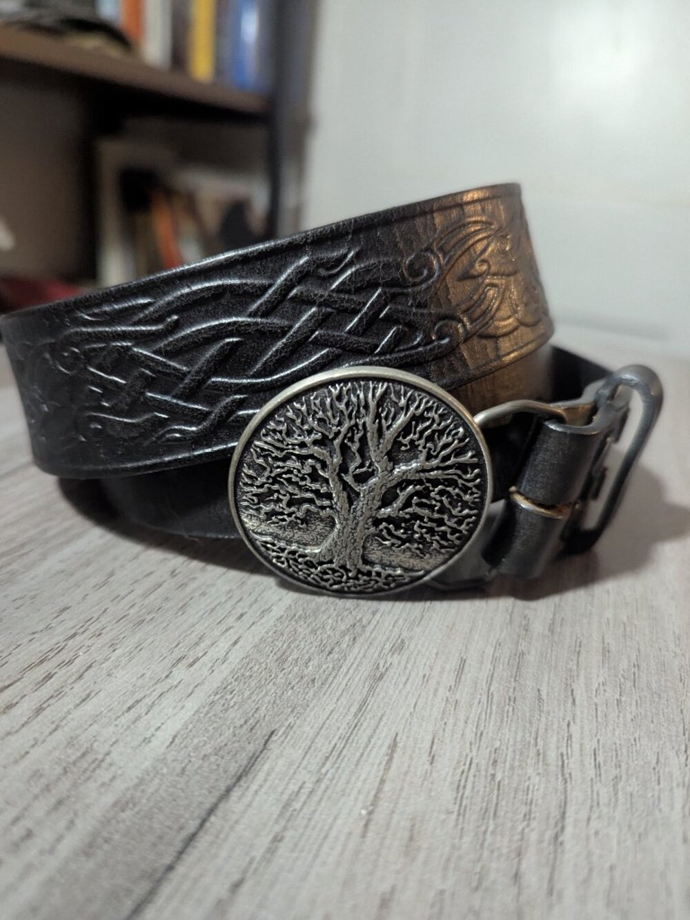 Oberon design leather belt - Celtic style - size 26